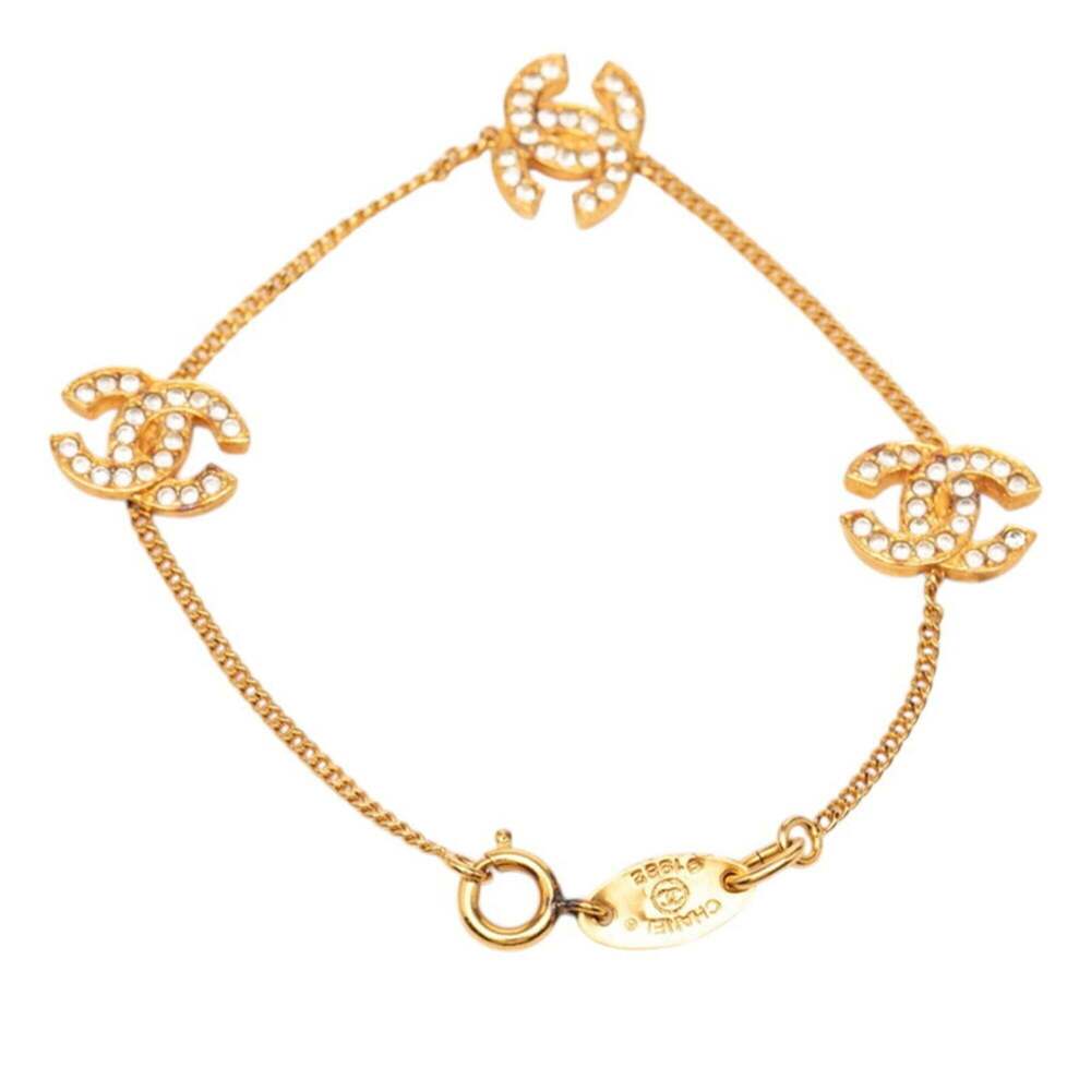CHANEL Vintage Gold Logo Charm Bracelet - Picture 3 of 6
